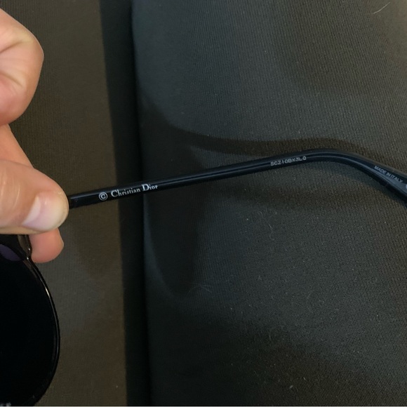 Christian Dior Sunglasses - Picture 5 of 7